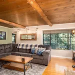Cedar Ridge Cabin- Spa-Pet And Family Friendly
